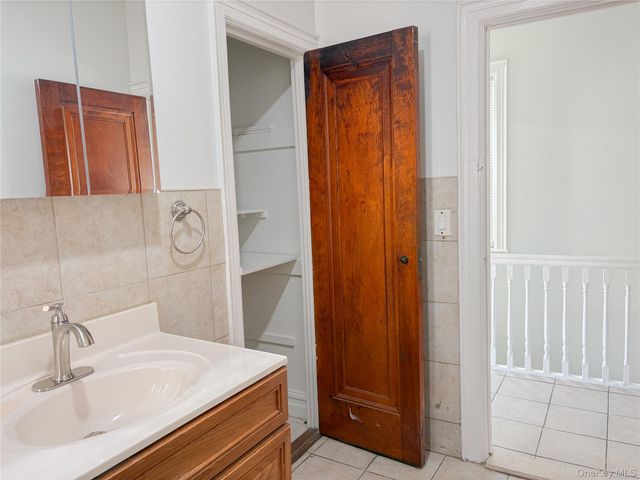 2863 Coddington Avenue, Bronx, NY 10461