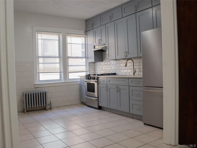 2863 Coddington Avenue, Bronx, NY 10461