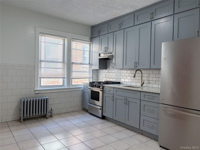 2863 Coddington Avenue, Bronx, NY 10461