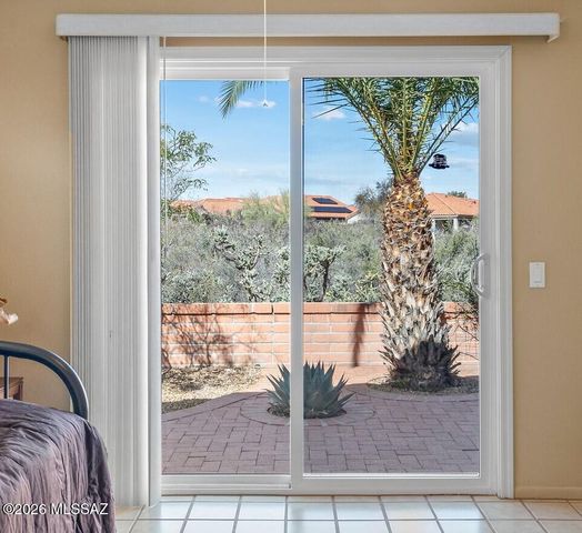 14166 N Forthcamp Court, Oro Valley, AZ 85755