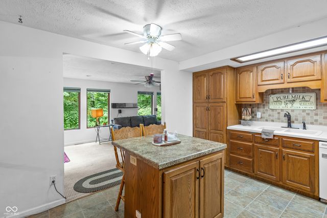 7502 Lion Drive, Nineveh, IN 46164