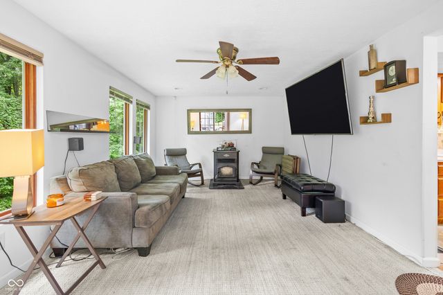 7502 Lion Drive, Nineveh, IN 46164