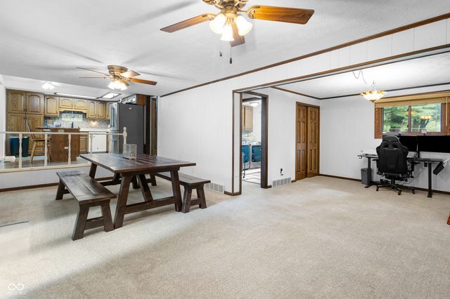 7502 Lion Drive, Nineveh, IN 46164