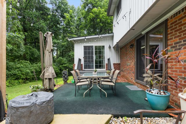 7502 Lion Drive, Nineveh, IN 46164