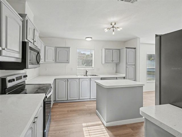 4315 SPARTAN DRIVE, Orlando, FL 32822