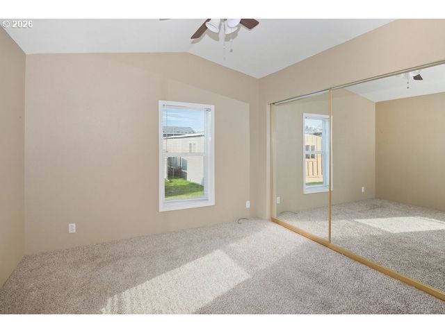 13401 Ne 28TH St 215, Vancouver, WA 98682