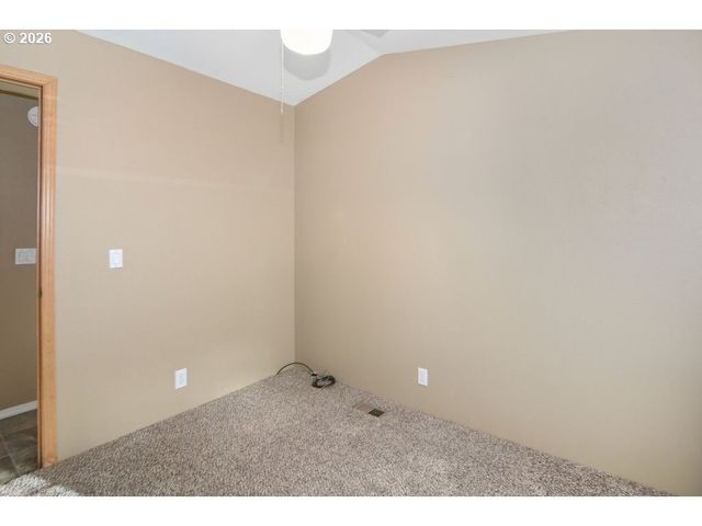 13401 Ne 28TH St 215, Vancouver, WA 98682