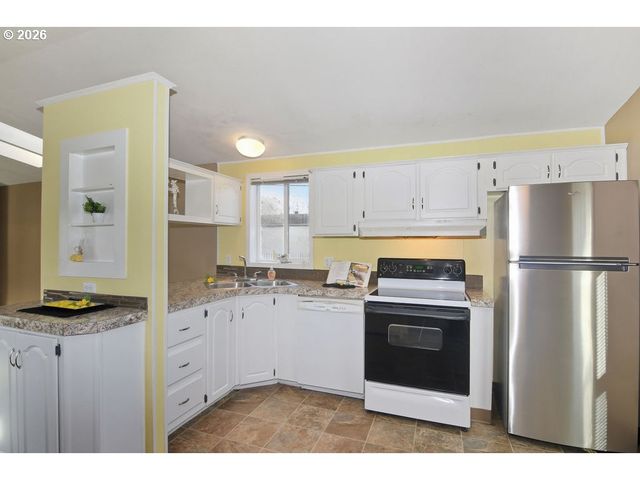 13401 Ne 28TH St 215, Vancouver, WA 98682