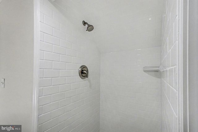 811 COLLEGE AVE, Fredericksburg, VA 22401