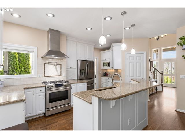 1300 Nw MAYFIELD Rd, Portland, OR 97229