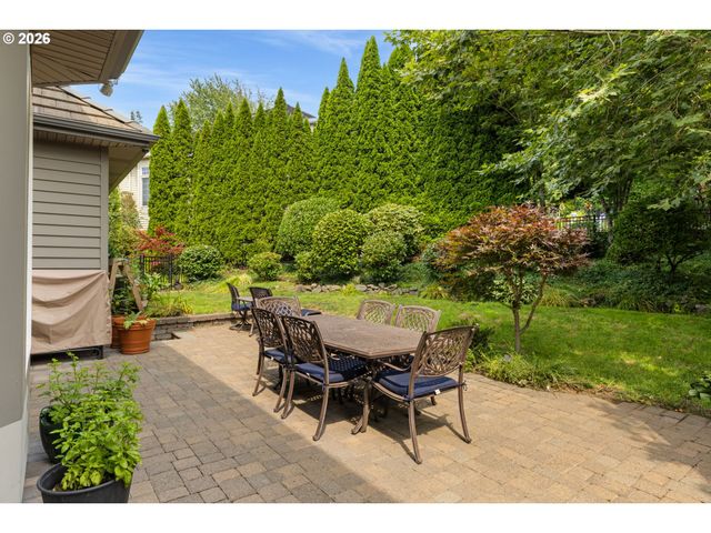 1300 Nw MAYFIELD Rd, Portland, OR 97229