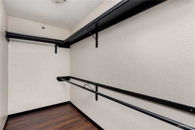 1403 W Kiwi Avenue, Pharr, TX 78577