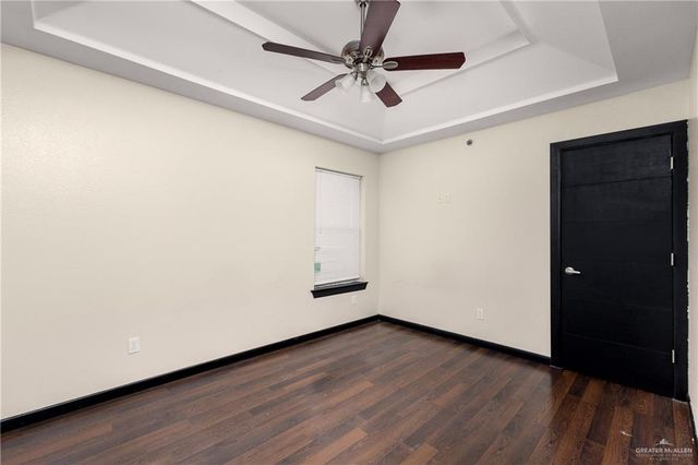 1403 W Kiwi Avenue, Pharr, TX 78577