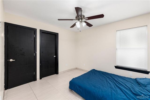 1403 W Kiwi Avenue, Pharr, TX 78577