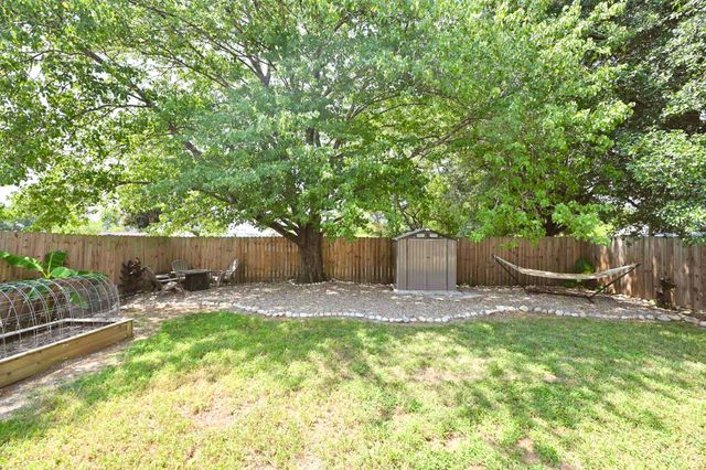 1725 Buchanan Ct, Nashville, TN 37208