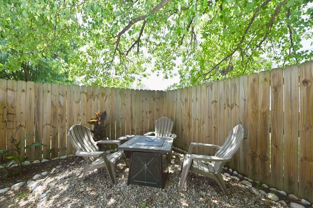 1725 Buchanan Ct, Nashville, TN 37208