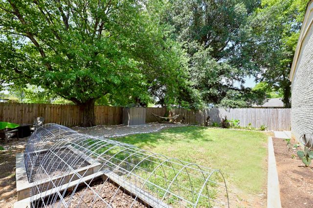 1725 Buchanan Ct, Nashville, TN 37208