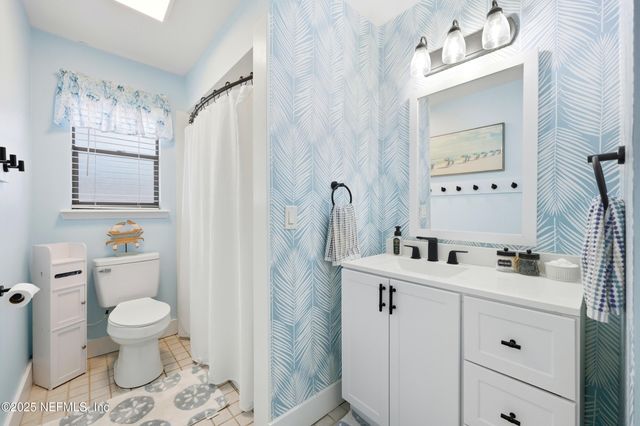 10240 HUNTINGTON FOREST Boulevard E, Jacksonville, FL 32257