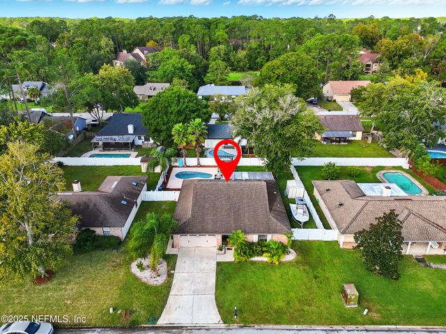 10240 HUNTINGTON FOREST Boulevard E, Jacksonville, FL 32257