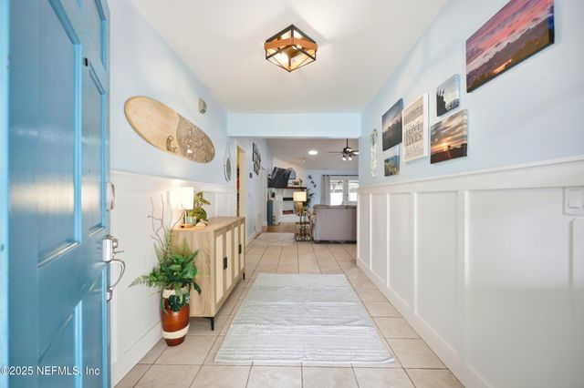10240 HUNTINGTON FOREST Boulevard E, Jacksonville, FL 32257