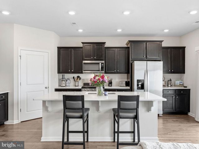 13 ROBERTA WAY, Medford, NJ 08055