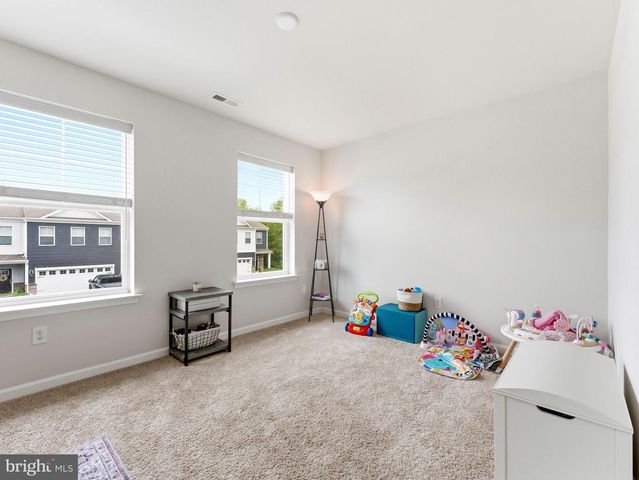 13 ROBERTA WAY, Medford, NJ 08055