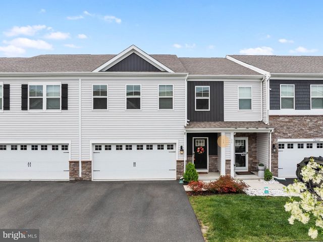 13 ROBERTA WAY, Medford, NJ 08055