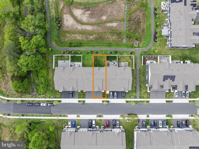 13 ROBERTA WAY, Medford, NJ 08055