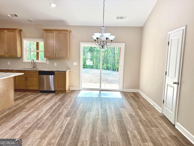 921 Silver Dollar Road, Maysville, GA 30558