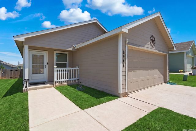 6947 Celestial Cv, San Antonio, TX 78252