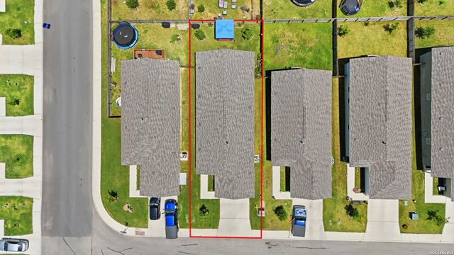 6947 Celestial Cv, San Antonio, TX 78252