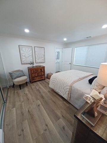 1520 Schenone Ct 15, Concord, CA 94521