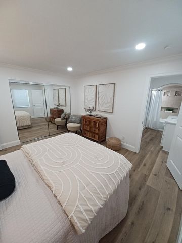 1520 Schenone Ct 15, Concord, CA 94521