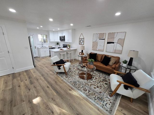 1520 Schenone Ct 15, Concord, CA 94521