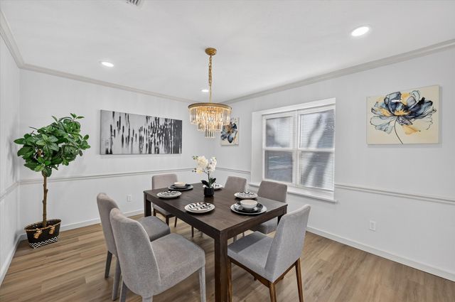 1902 Alamo Drive, Arlington, TX 76012