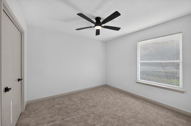 1902 Alamo Drive, Arlington, TX 76012