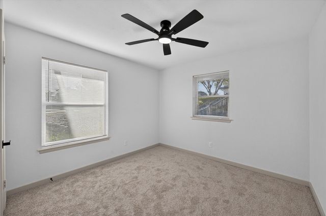 1902 Alamo Drive, Arlington, TX 76012