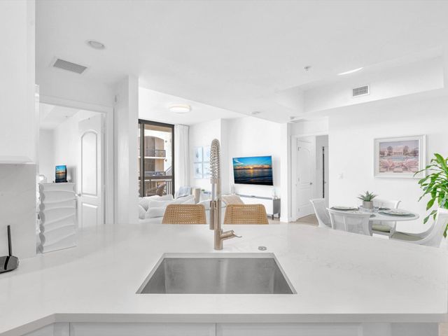 801 S Olive Avenue 1521, West Palm Beach, FL 33401