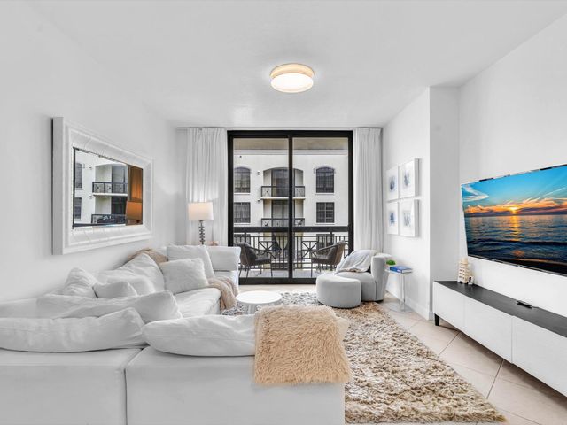 801 S Olive Avenue 1521, West Palm Beach, FL 33401