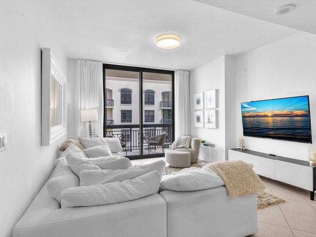 801 S Olive Avenue 1521, West Palm Beach, FL 33401