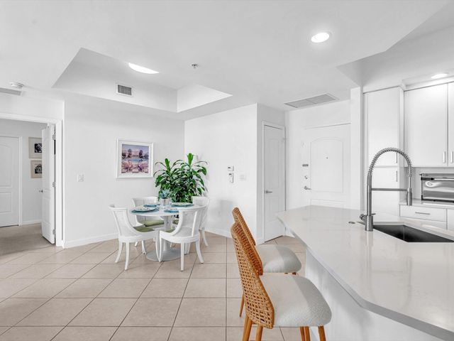 801 S Olive Avenue 1521, West Palm Beach, FL 33401