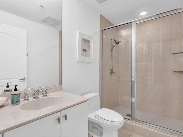 801 S Olive Avenue 1521, West Palm Beach, FL 33401