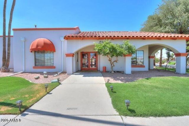 450 W Sunwest Drive 219, Casa Grande, AZ 85122