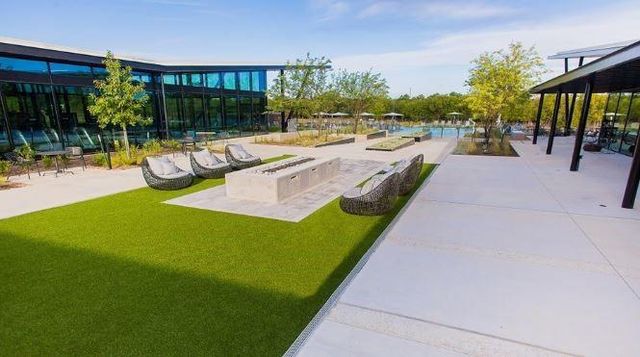 9417 Boathouse DR, Austin, TX 78744