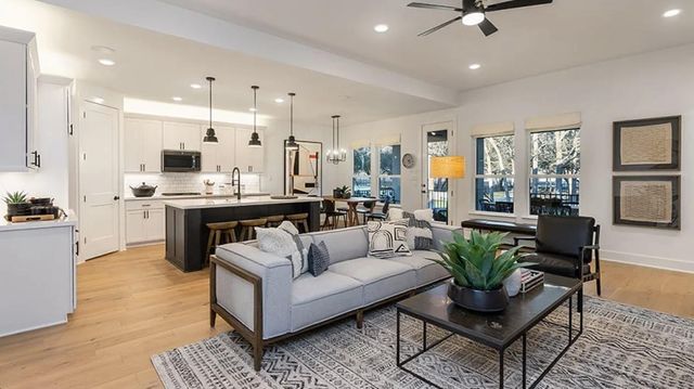 9417 Boathouse DR, Austin, TX 78744