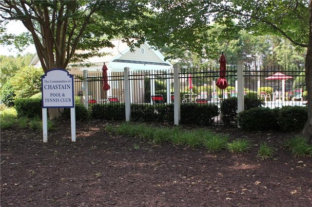660 Glenbarrett Court NE, Marietta, GA 30066