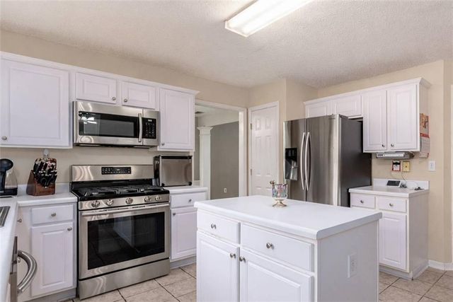 660 Glenbarrett Court NE, Marietta, GA 30066