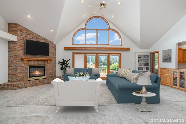 1101 E Beaver Road, Kawkawlin, MI 48631