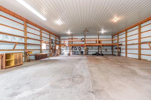 1101 E Beaver Road, Kawkawlin, MI 48631