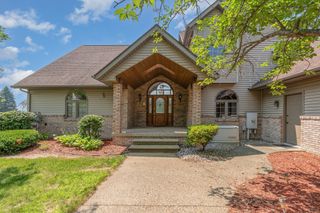 1101 E Beaver Road, Kawkawlin, MI 48631